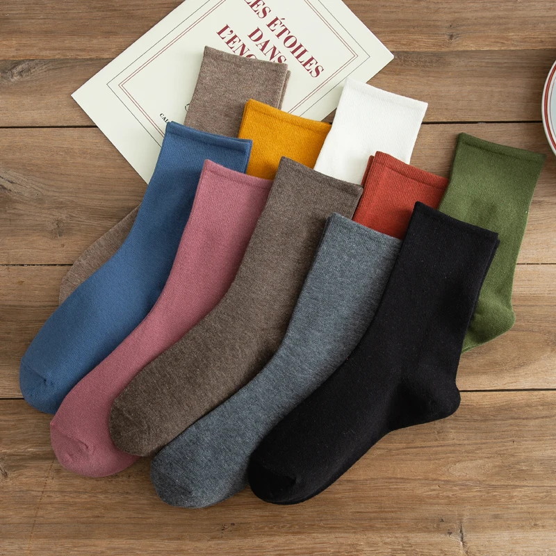 

New pure color simple fashion women's socks cotton loose Harajuku stockings leisure funny knitting elastic color socks