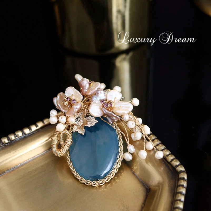 

Vintage Style Natural Pearl Brooch High Quality Pins Handmade Badges Boutonniere Accessories Original Design Enamel Pin Jewelry