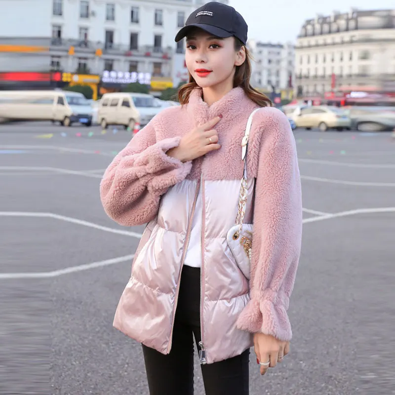 light pink Женское зимнее пальто из овечьей шерсти, новинка, Модная Тонкая зимняя куртка средней длины, Женская Глянцевая Стеганая пуховая куртка 579 - Цвет: light pink