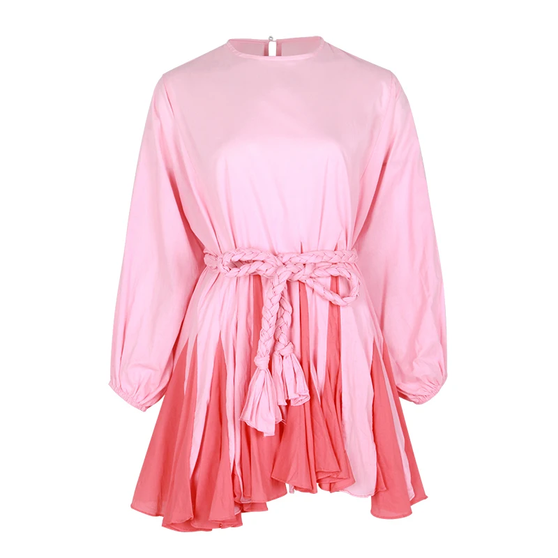 Женское платье с цветочным принтом TWOTWINSTYLE весеннее белое Повседневное круглым