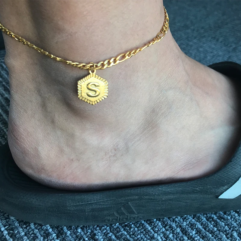 Регулируемый браслет на ногу из нержавеющей стали с буквенным принтом и золотыми буквами, A-Z, ювелирные изделия для женщин, индивидуальный лучший подарок