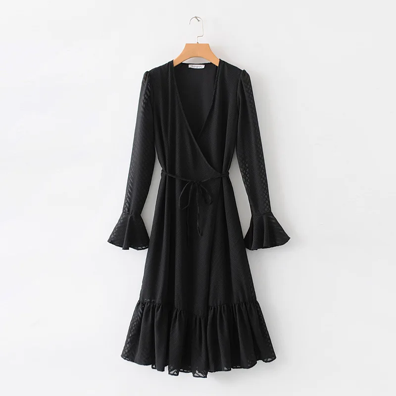 

2018 Western Style Autumn And Winter Women's Dress New Style Long Jacquard Bell Sleeve Dress