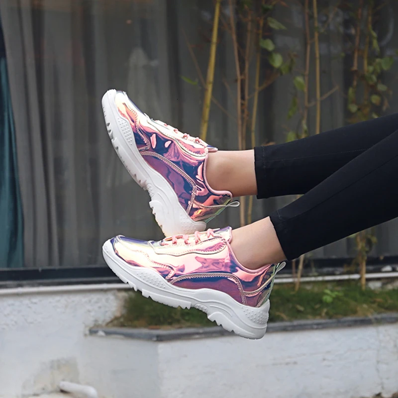 [DEAT] Round Toe Bandage Laser Pu Leather Casual Sport Single Wedges High Heels Shoes Women New Spring Autumn Fashion 10D866