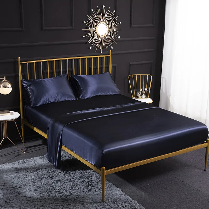 

Luxury Silk Bedding Set 4pcs Advanced Ice Silk Bed Cover Sheets Pillowcase Solid Color Black Red White Wedding Bedding Decora