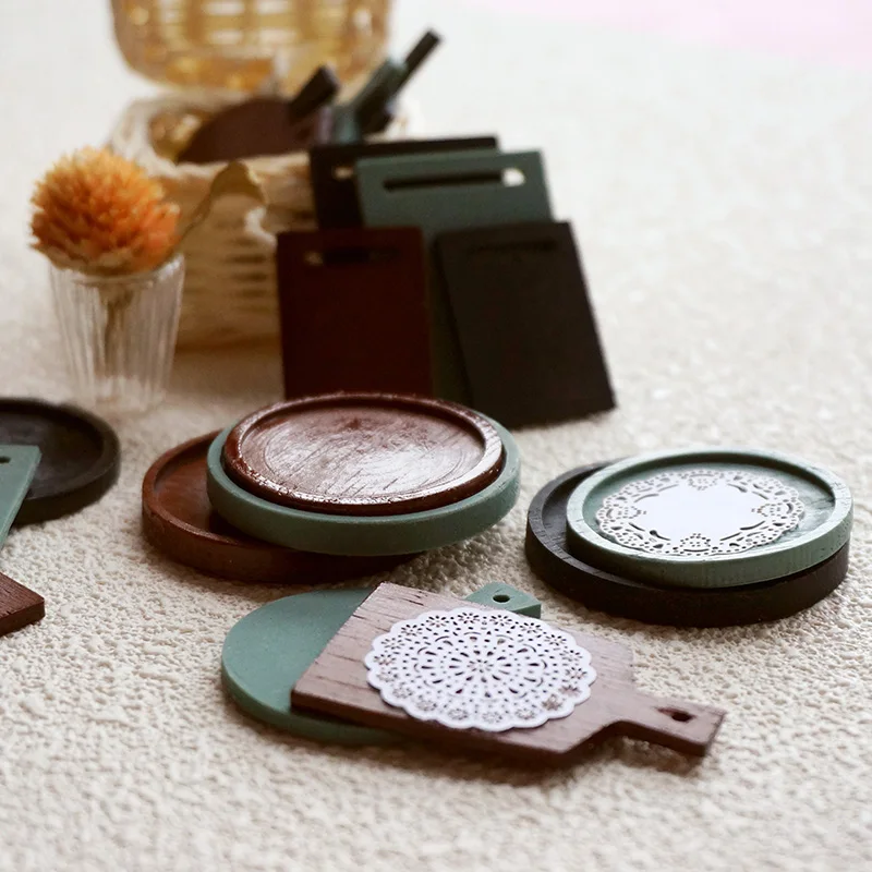 8PCS 1/6 or 1/12 Dollhouse Miniature Paper Doilies Mat for Mini Cake Bread Baking Kitchen Accessories Pretend Play Food Toy