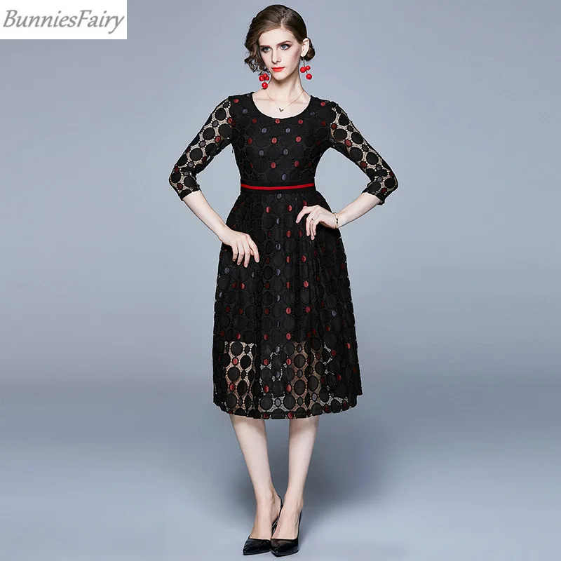 BunniesFairy осеннее женское элегантное вязанное крючком Ажурное черное кружевное платье с рукавом три четверти в красный горошек облегающее приталенное платье размера плюс