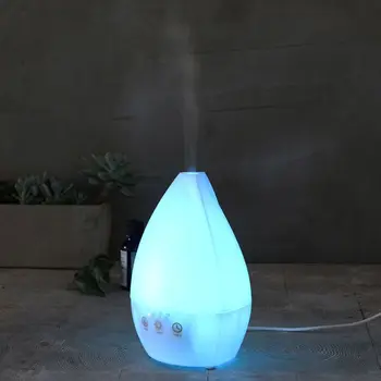 

LED Mini Air Humidifier 7 Color 200ML Aroma Essential Oil Diffuser Air Purifier A0NC