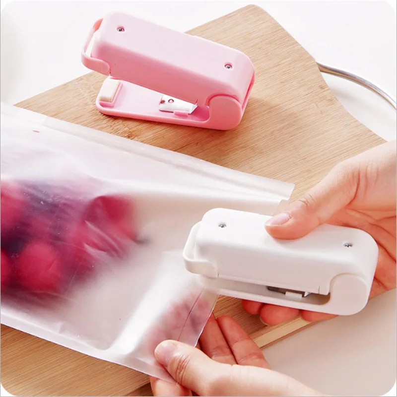 

Mini Gadgets Top Sale Household Portable Mini Sealing Machine Kitchen Tool Heat Sealer Capper Snack Food Saver for Plastic Bags