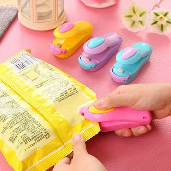 

Portable Mini Sealing Household Machine Heat Sealer Capper Food Saver For Plastic Bags Package Mini Gadgets Random Color