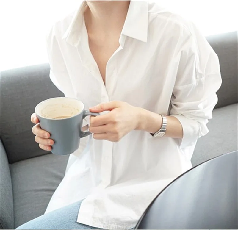 

NoEnName_Null South Korea New White Shirt 2020 Spring Wild Jacket Women Loose Casual Asymmetric Simple White Shirt Streetwear