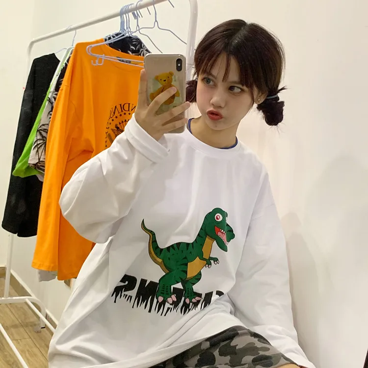 Осенняя женская футболка Harajuku одежда мультфильм Динозавр печатных футболки для женщин Белый Свободный длинный рукав футболки топы