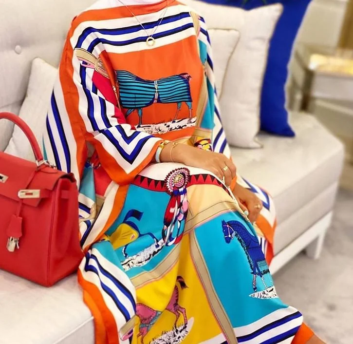 Il Rugby Della Moda Del Kuwait Consiglia Abiti Lunghi In Caftano Di Seta Stampati Popolari Abito Lungo In Caftano Bohemien Da Spiaggia Estivo Per Donn
