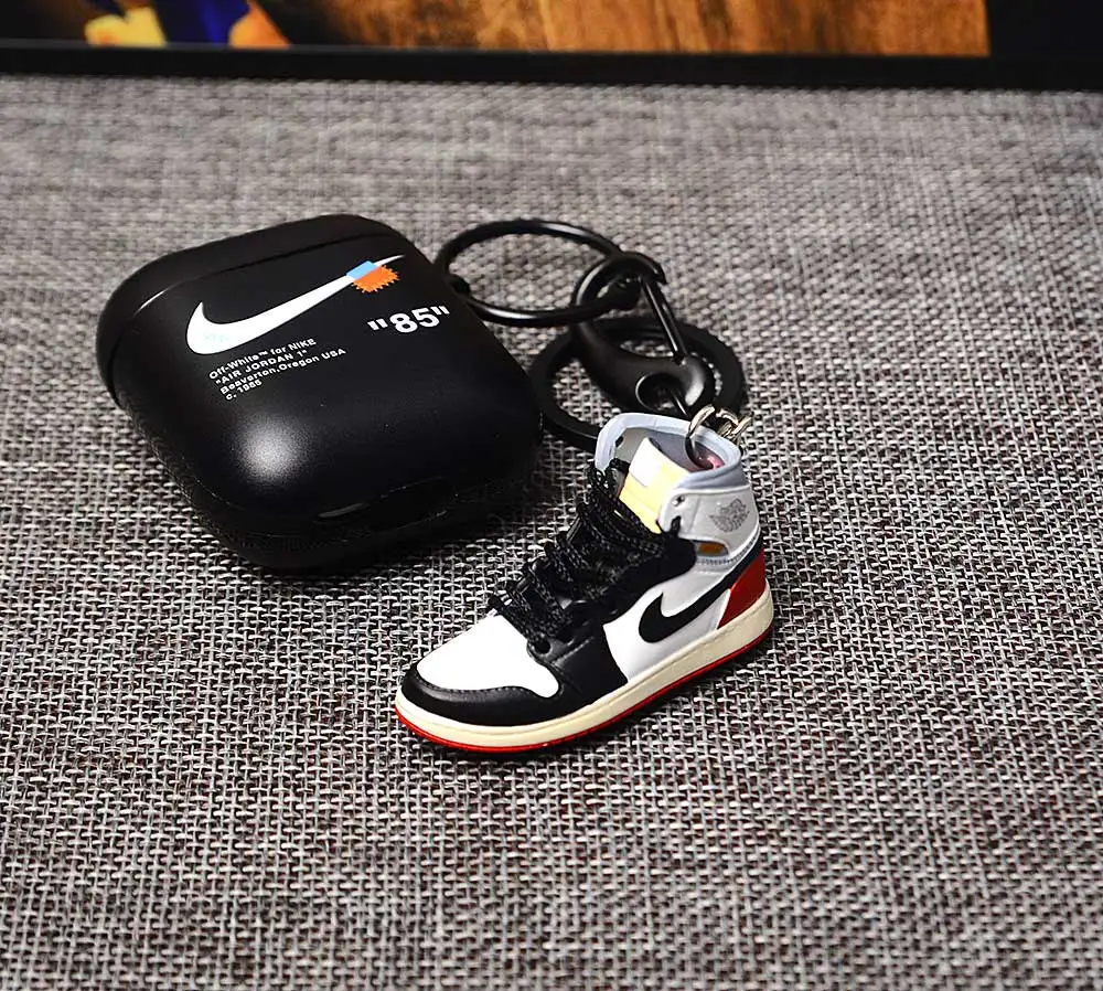 Прямая поставка от белого Chicago pod 2 Чехол брелок в виде кроссовка 3D мини-кроссовки Спортивное черное кольцо посылка обувной брелок в виде кроссовка s