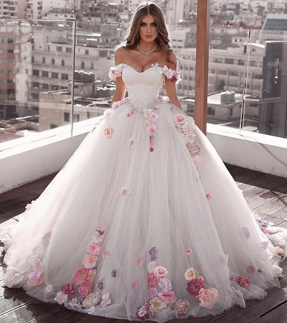 

Off Shoulder Flowers prom Ball Gown Beaded Quinceanera Dress Lace Up Back Luxurious Pleated Tulle Sweet 16 Party Dresses