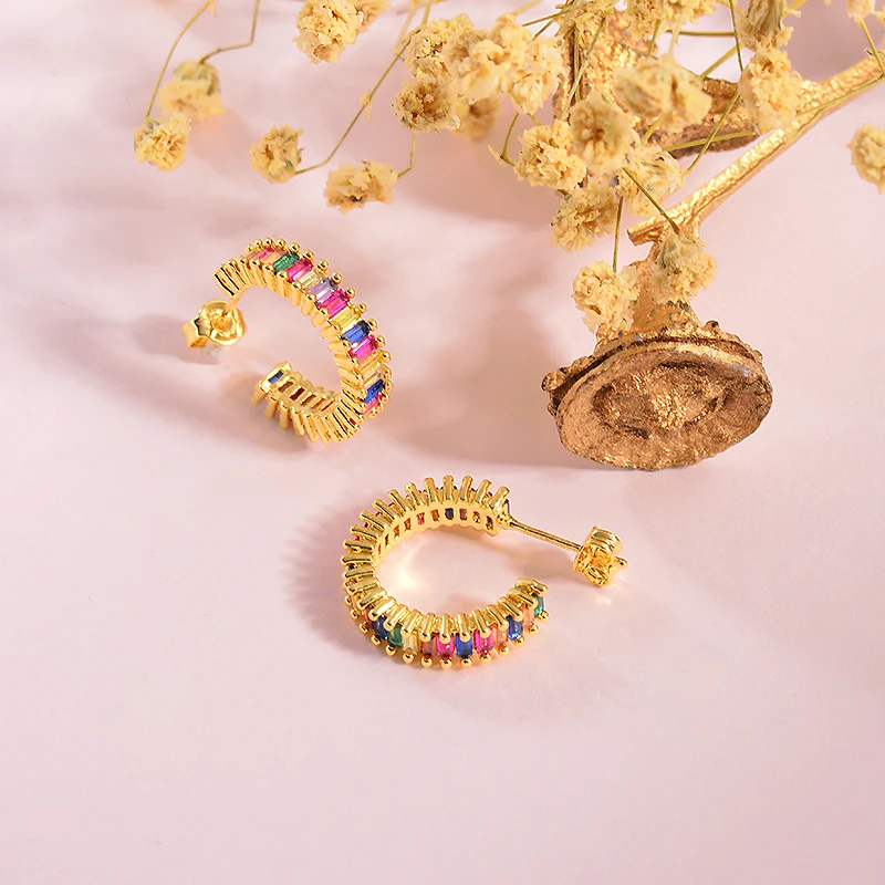 Baoyan, винтажные золотые серьги с кубическим цирконием, модные женские серьги-капли, ювелирные изделия, геометрические радужные серьги с кристаллами CZ для женщин