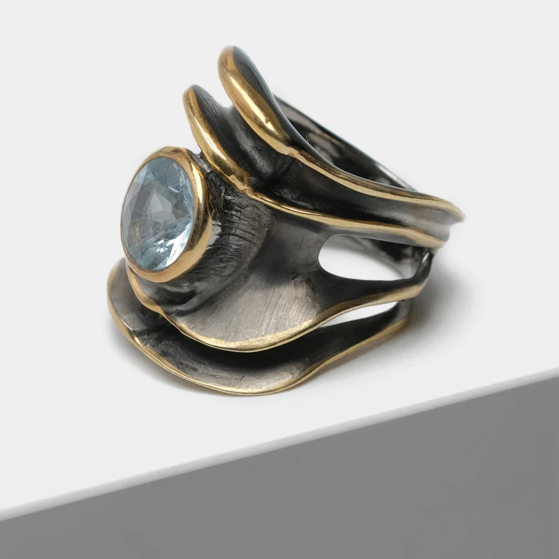 

Local focal Vintage 925 Silver semi-precious stone inlaid