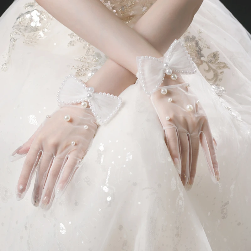 Tanio Długa suknia ślubna rękawy biała