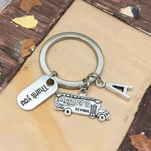 Европа и Америка школьный автобус водитель Подарок благодарения спасибо 26 буквами брелок