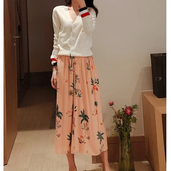 

100% Viscose Women Skirt Coconut Skirt Island Coconut Print Soft Summer Grapefruit Powder Elastic Waist Skirt
