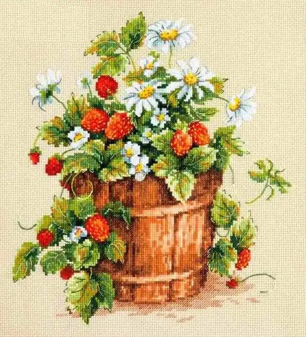 

Strawberry Barrel Flower Cross Stitch Ecological Cotton Thread Embroidery Home Decoration Hanging Painting Gift