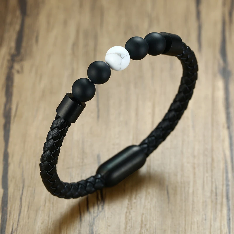 Черный плетеный кожаный браслет с сердолическими бусинами из нержавеющей стали |