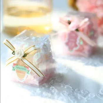 

New style 6x6x6cm DIY heart clear pvc box wedding chocolate box bule /yellow /pink /red four color flower with lafite grass tag
