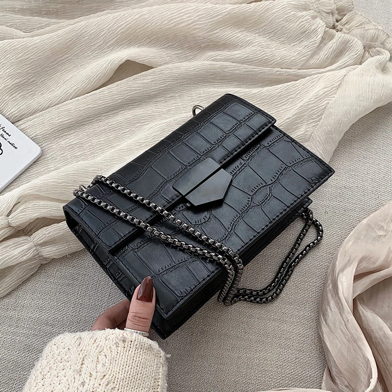

Rivets Designer Pu Leather Crossbody Bags For Women Stone Pattern Small Chain Shoulder Messenger Bag Female Travel Handbags New