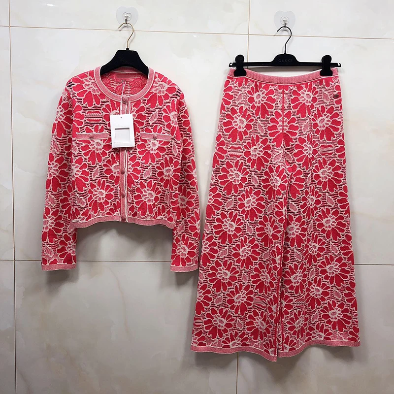 Женский комплект из 2-х предметов Кардиган с длинным рукавом и цветочной вышивкой