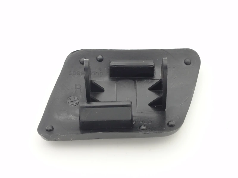 1 Piece RH Head Light Washer Cover front bumper spray cap For VW Volkswagen Golf 4 IV Mk4 1998-2006