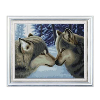 

Cross stitch couple Wolf Totem new living room decoration cross stitch kit Paintings 100% Cotton printed cross stitch kit
