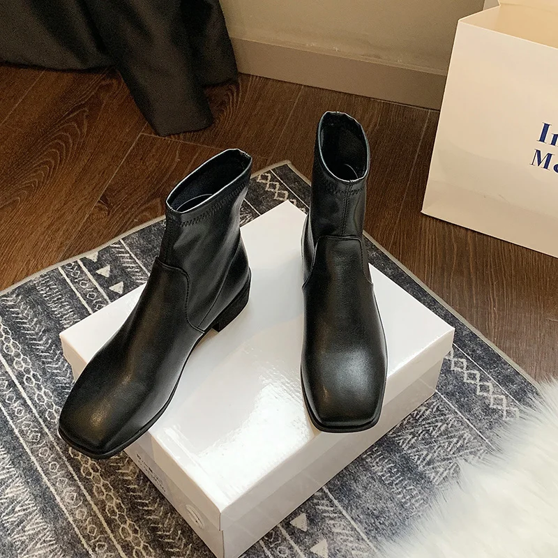 Брендовые однотонные короткие ботинки «Челси» с квадратным носком; bottes mujer; зимние Ботинки martin из эластичной кожи без застежки; Узкие ботильоны на массивном каблуке; обувь
