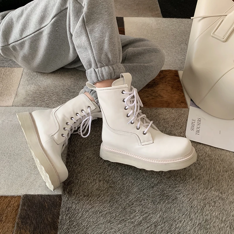 Silla liners/Новинка года; стильные ботинки в стиле панк на толстой подошве; женские ботильоны на шнуровке с круглым носком; женские рыцарские ботинки для подиума
