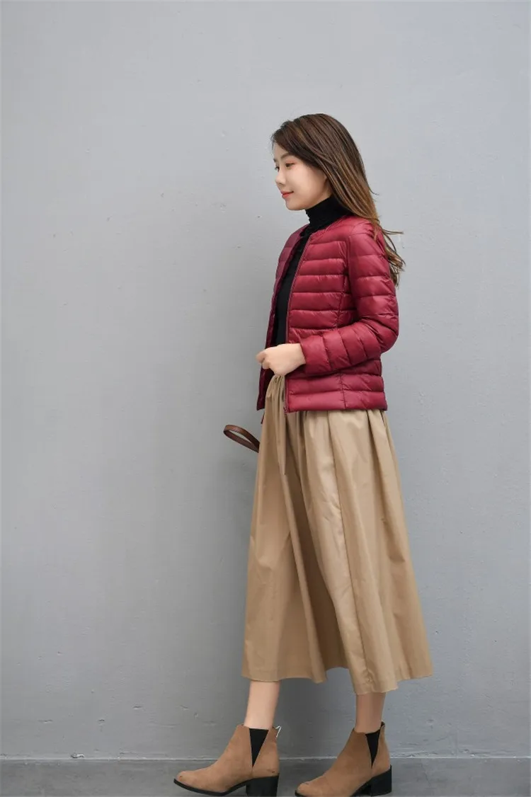 Autumn And Winter Women's Collarless down Feather Jacket Thin-And-Light Convenient O Neck Crew Neck Slim Fit Short down Jacket