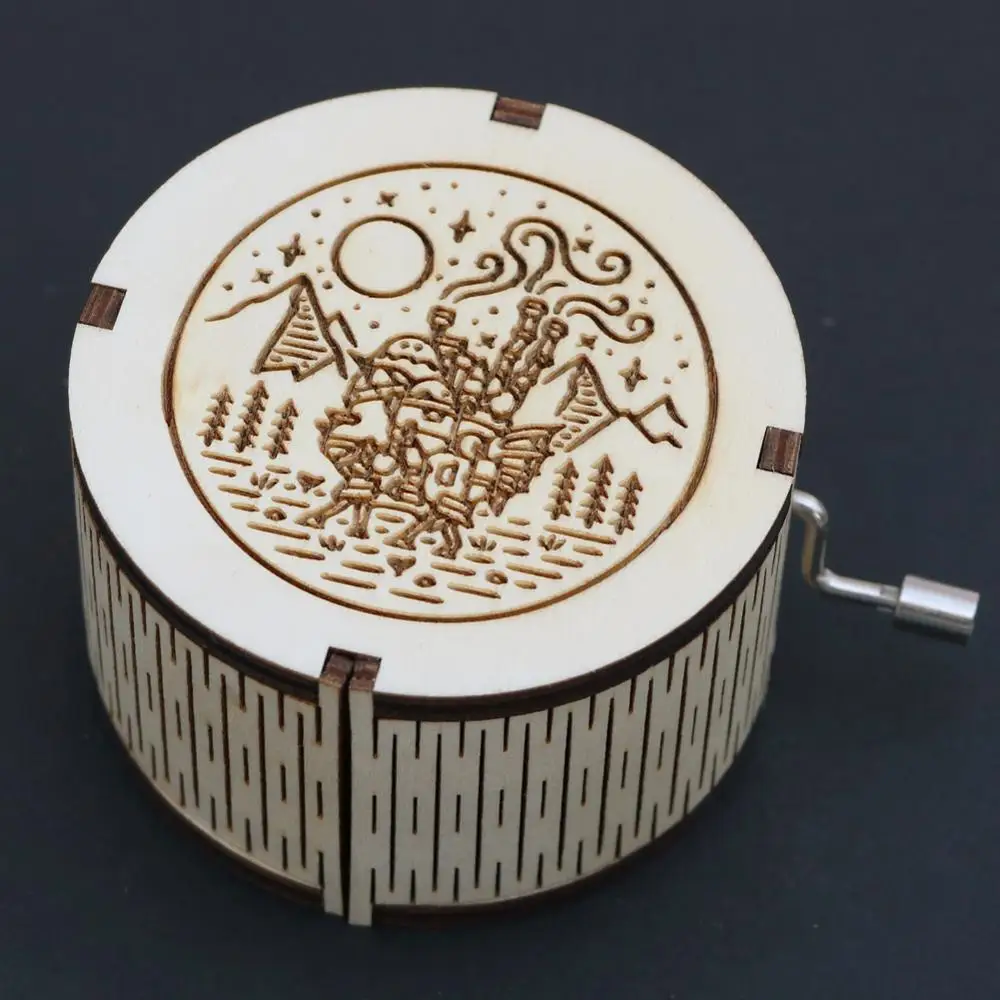 Music Boxes Antique Carved Wooden Cylindrical Hand-Cranked Birthday Gift Christmas New Year