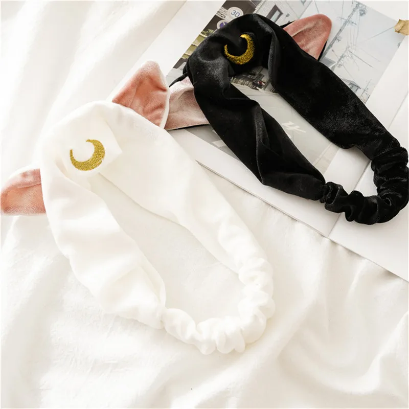 12551767174_2004744291