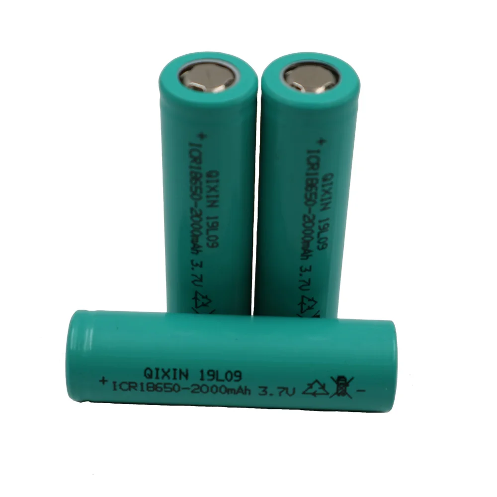 Accus Li-Ion 3,7V 2000mAh 15c FORMAT 18650 (x2) FOXY - Intermodel SAS