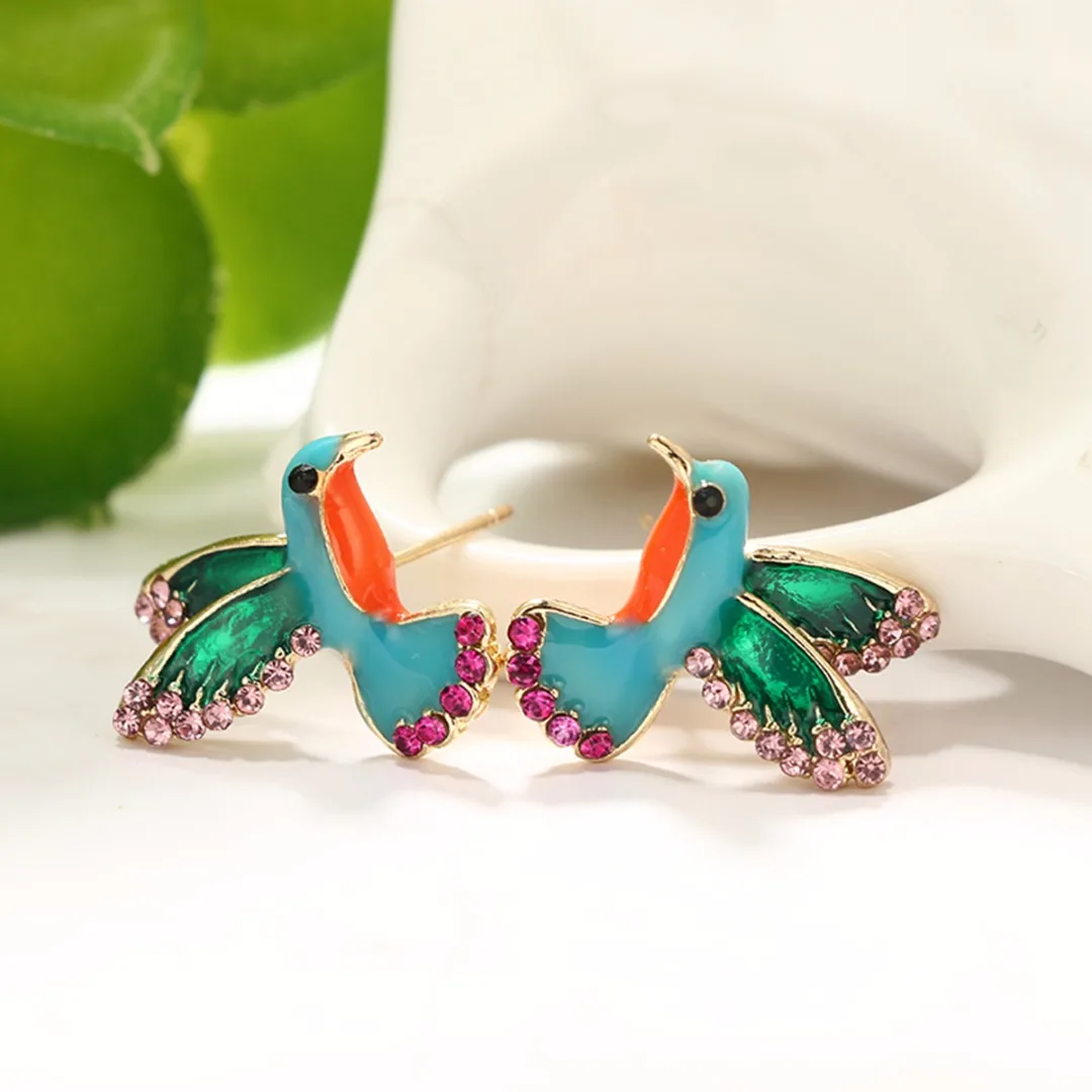1 Pair Cute Animal Flying Bird Hummingbird Ear Stud Earrings for Women