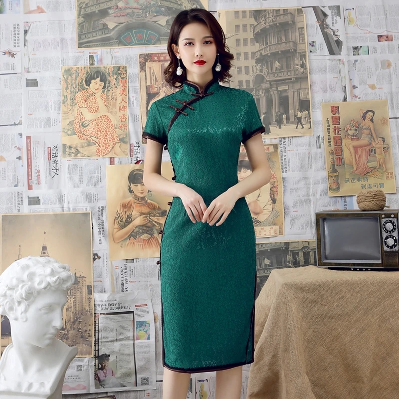 Traditional Chinese Qipao Cheongsam Autumn Lace Handmade Button Elegant Vintage Women Long Dress