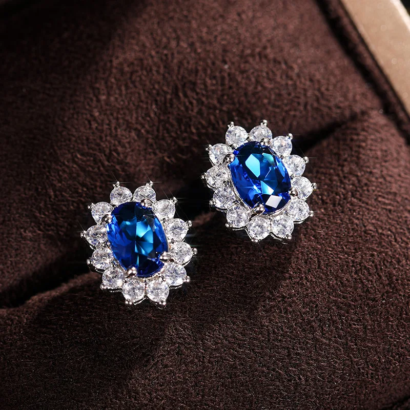 Amazing jewelry様 リクエスト 2点 まとめ商品 Earrings brand GUESS — Globalbrandsstore.com/en