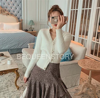 

2020 Autumn And Winter New Korean Boutique Mink Cashmere Cardigan Sweater Female short Coat free shipping JNS004
