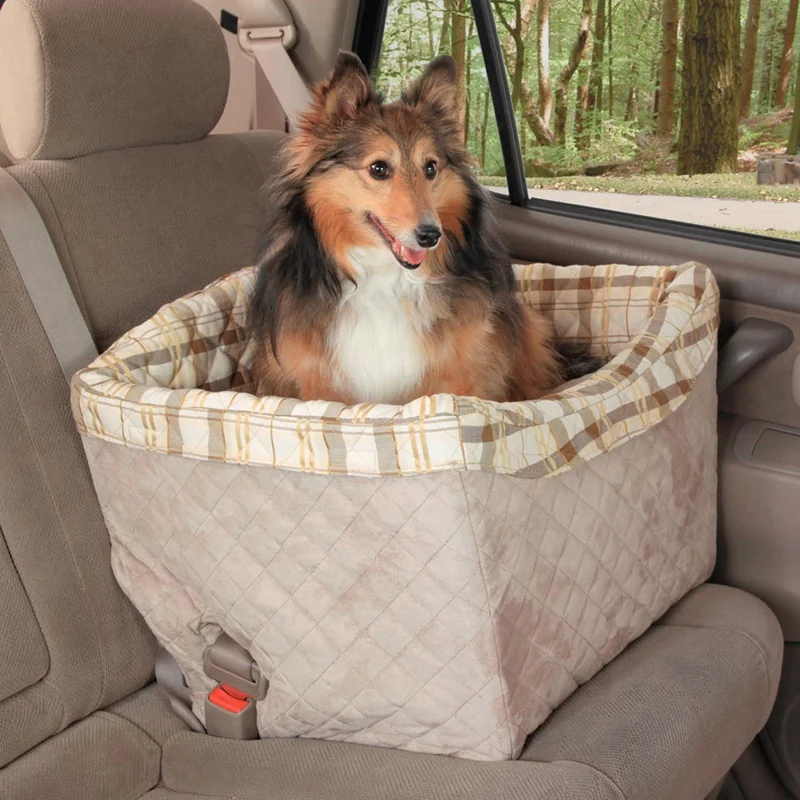 

Solvit Jumbo Pet Safety Seat for Dogs Clip-On Safety Leash - Zipper Storage Pocket - Perfect for Small and Medium Pets Up To 15