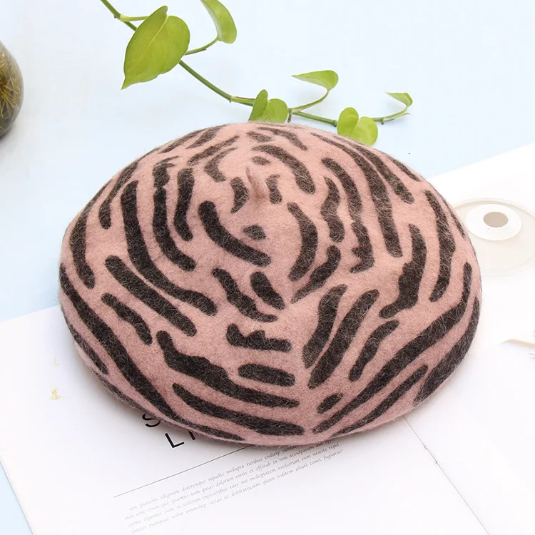 pink Шерстяной берет для взрослых с полосками зебры, Одноцветный женский плотный теплый берет, шапка тыквы, зимние женские теплые береты - Цвет: pink