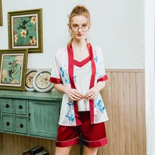 Новинка, имитация шелка, пижамы, женские весенне-летние шорты на бретельках, внешний халат, комплект из трех предметов, домашняя одежда, одежда для сна