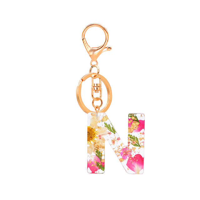 Dried Flower Letter Keychain Creative Colorful 26 English Letter Initial Resin Handbag Keyring Accessories For Women