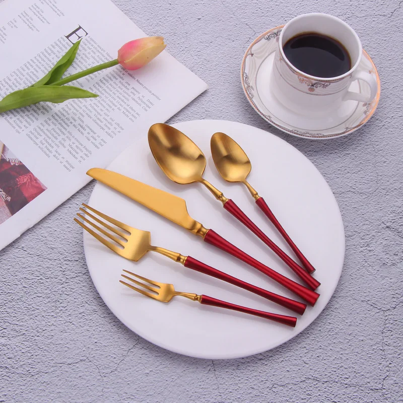 

Kitchen Tableware Cutlery 20pieces Knife Fork Spoon Set Red Golden Restaurant Dinnerware Luxury Cutlery Dinner Set