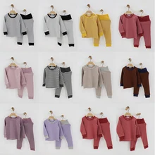 Детский Пижамный комплект для мальчиков и девочек; детская пижама в полоску; Топ и штаны; унисекс; коллекция года; осенне-зимняя одежда; одежда для сна