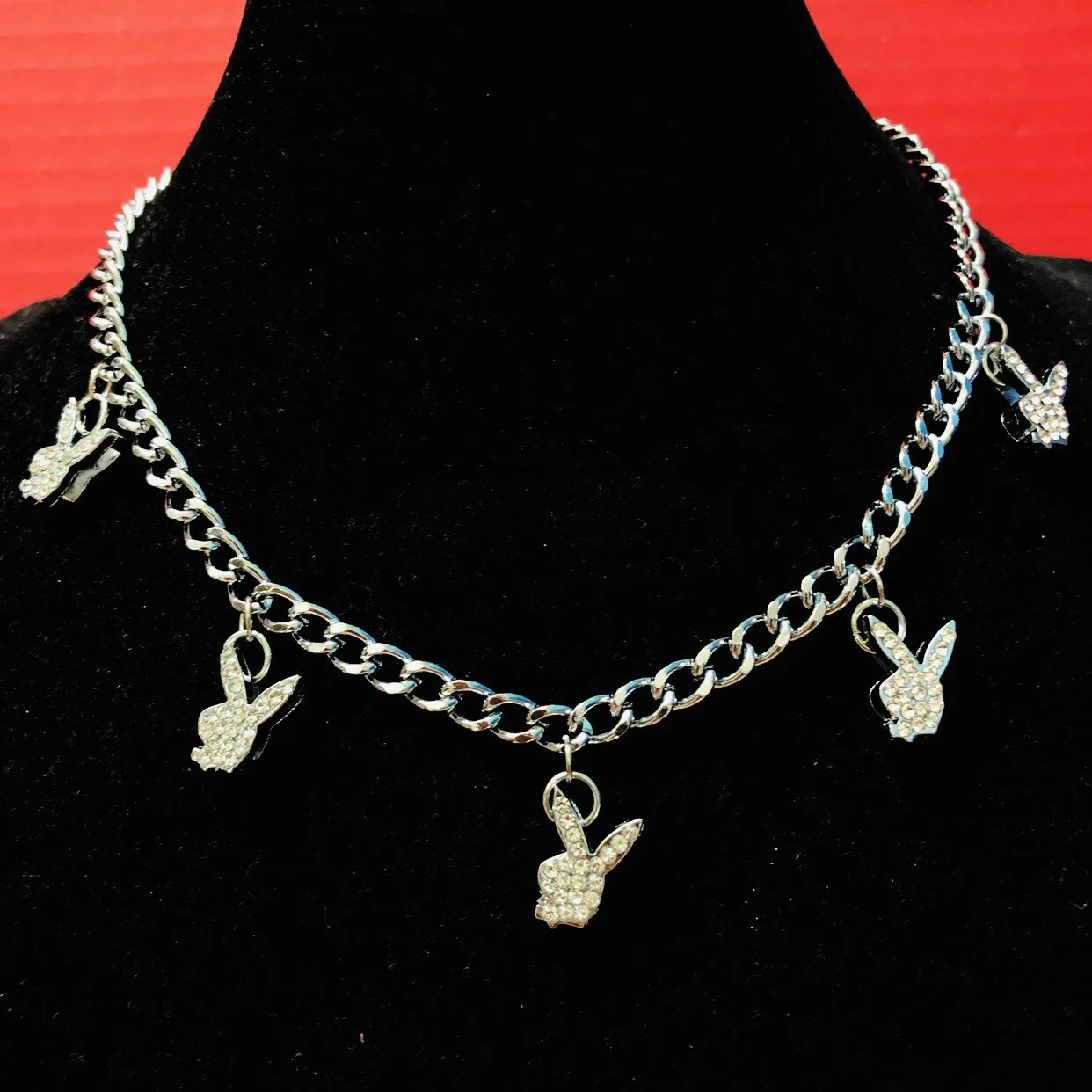 

New 2020 Metal Goth Crystal Rabbit Pendant Choker Silver Color Chain Necklace for Women Men Unisex Jewelry Rock Accessories