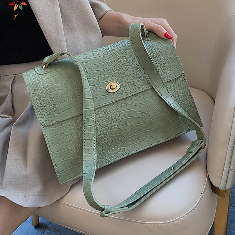 

DORANMI Solid Messenger Bags For Women 2020 New Stone Pattern Flap Shoulder Bags Female Crossbody Bag Bolsos Mujer BB540