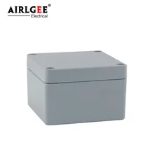 120*120*82 мм металлическая коробка, винт-установленная литая алюминиевая водонепроницаемая распределительная коробка Наружная IP66 Пылезащитная квадратная алюминиевая коробка