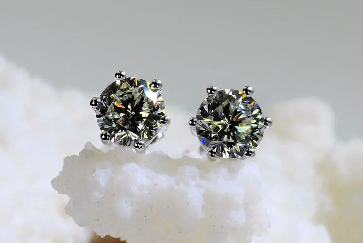 Ceny TE001 darmowa wysyłka! biały złoty kolor 6 rogacz 0.5 2 karatowy okrągły Brilliant Cut Grade sona symulowany kolczyk z kamieniem szlachetnym kolczyk dla kobiet